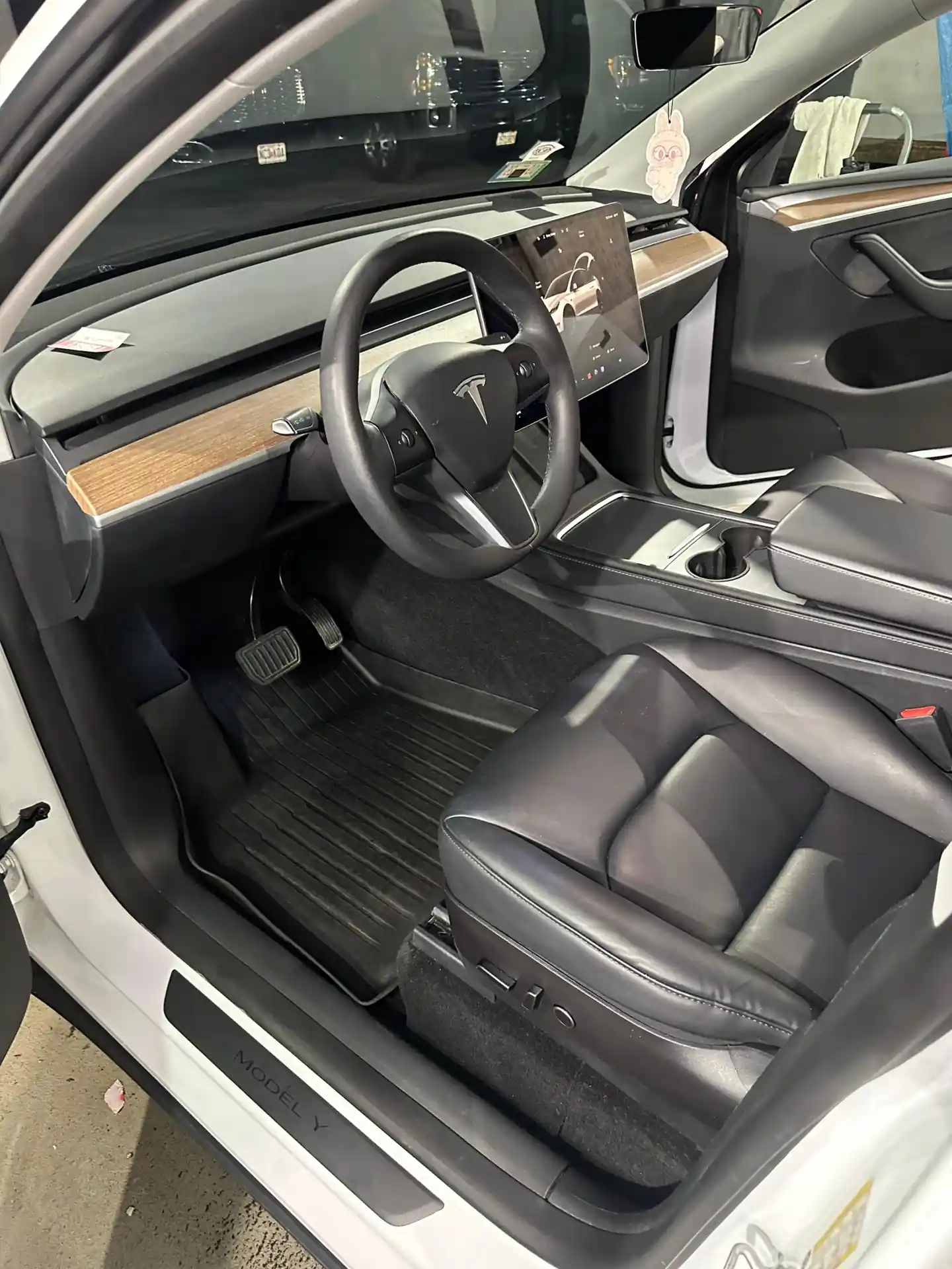 Auto Detail Vehicle Full Service Auto Detail Vehicle Full Service